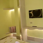 Bianco Mare Delfino Apartment *